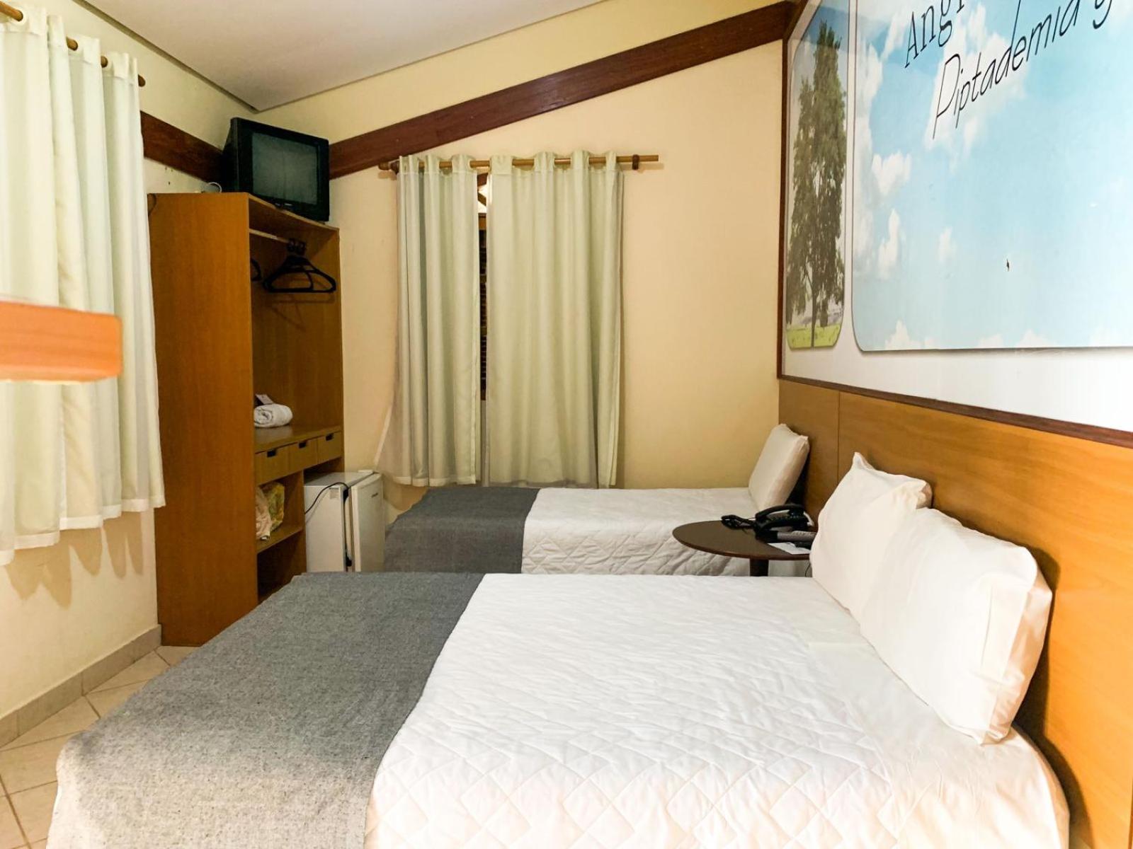 Hotel Fazenda Tucano Capim Branco エクステリア 写真