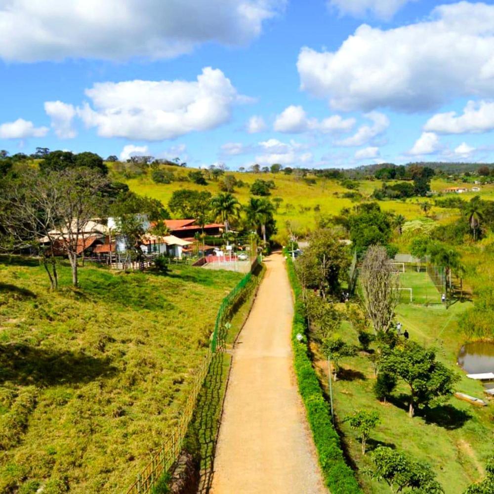Hotel Fazenda Tucano Capim Branco エクステリア 写真
